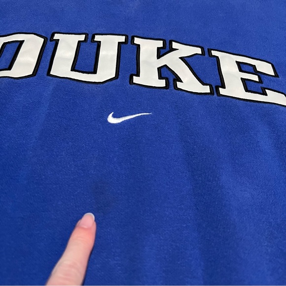 Vintage Y2K Nike Center Swoosh Crewneck Duke Blue Devils Embroidered Sweatshirt - Picture 7 of 7